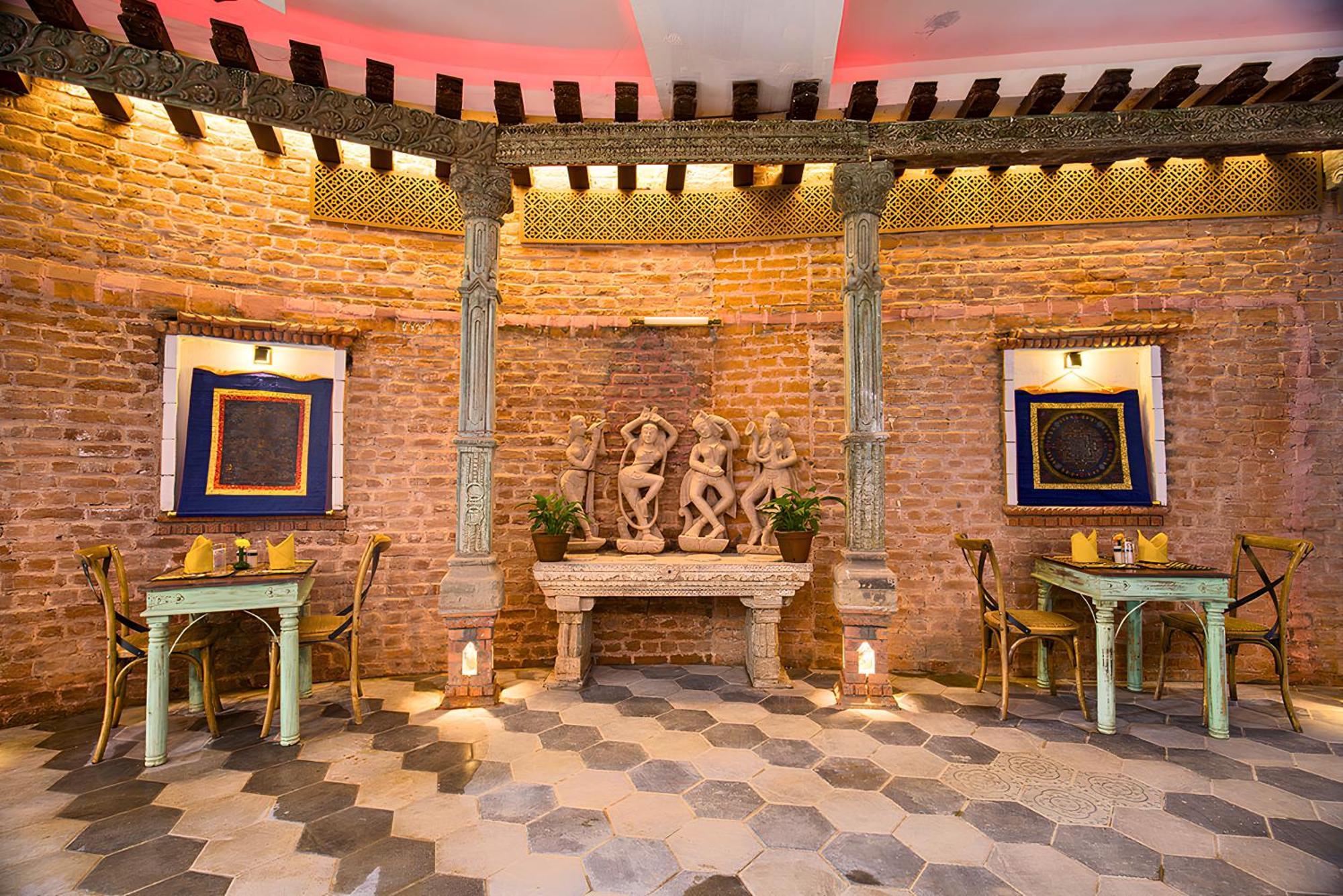 Heritage Hotel Suites And Spa Pokhara Exterior photo